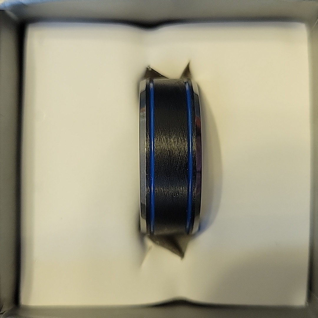 New Metal Masters Mens Tungsten Carbide Ring Nib